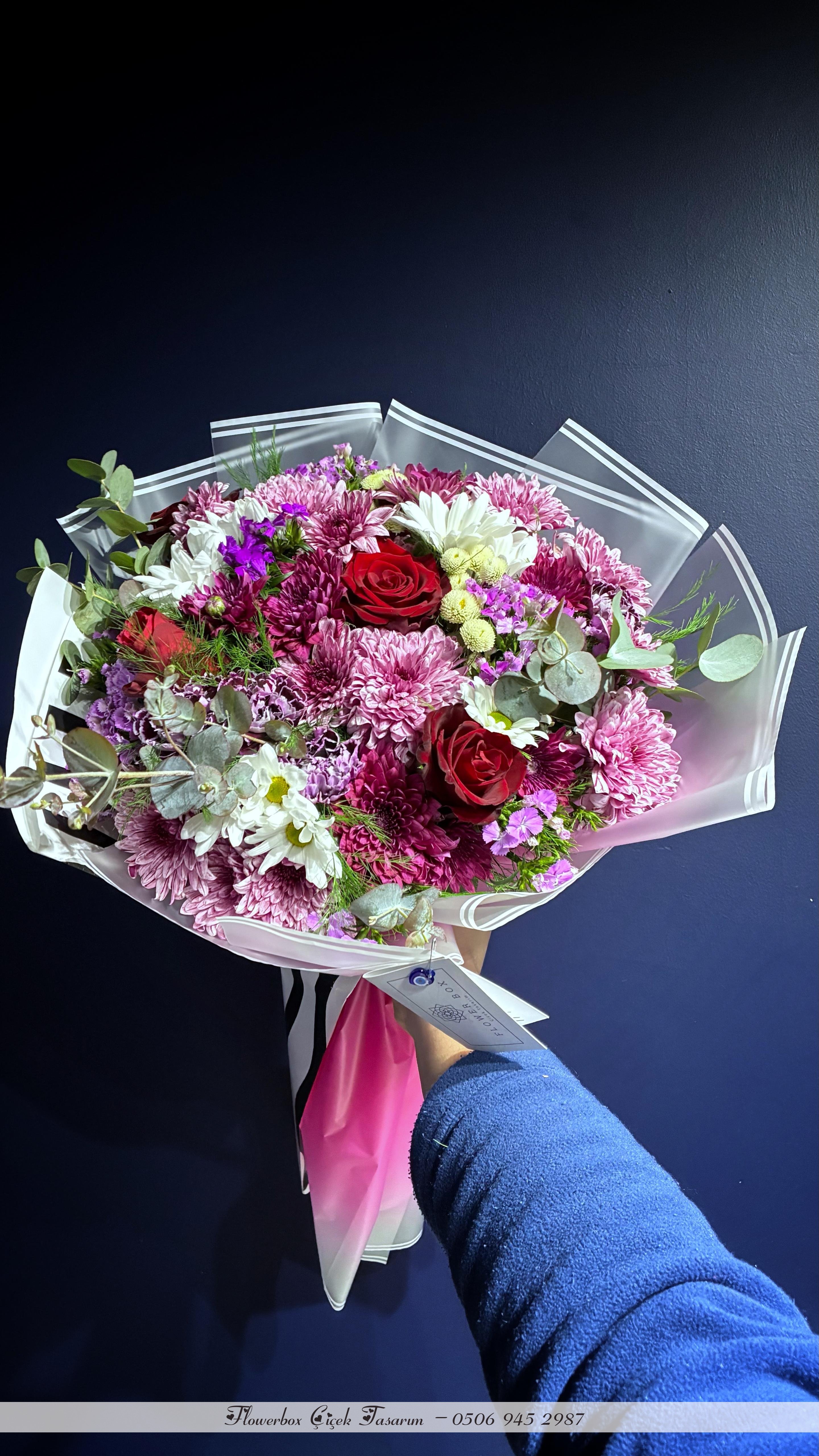 Renkli Karışık Papatya Buketi