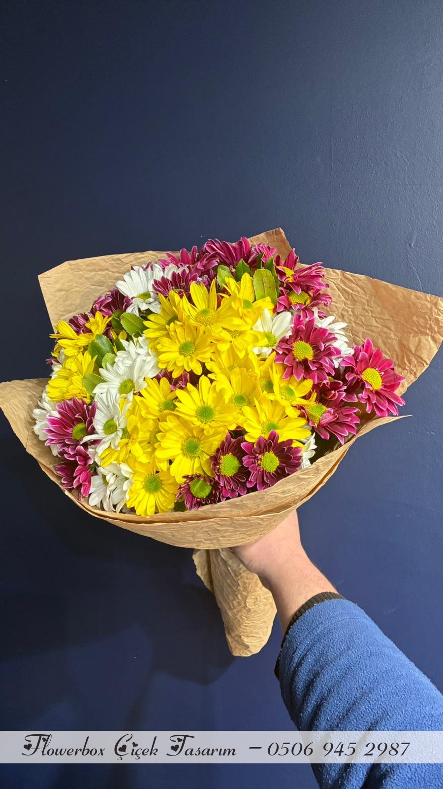 Renkli Karışık Papatya Buketi