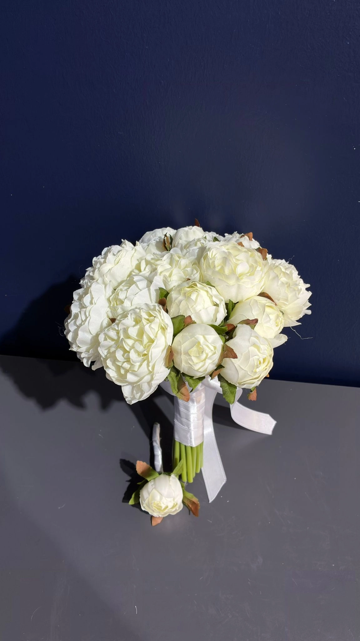 Beyaz Şakayık  Gelin Buketi ( Yapay )