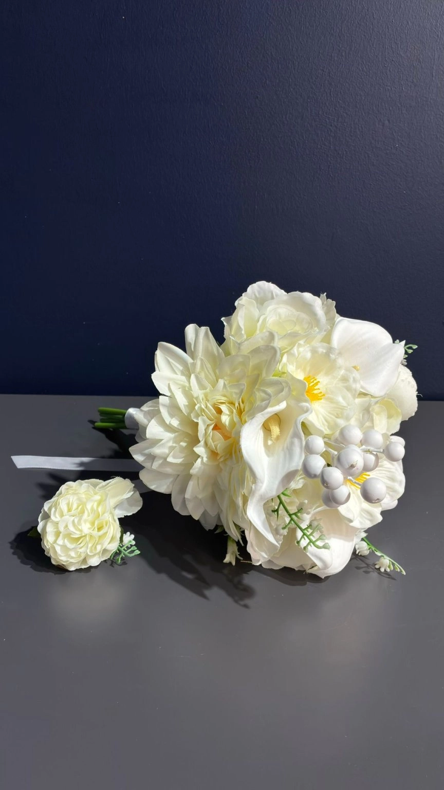 Gala Çiçeği Mix  Gelin Buketi ( Yapay )