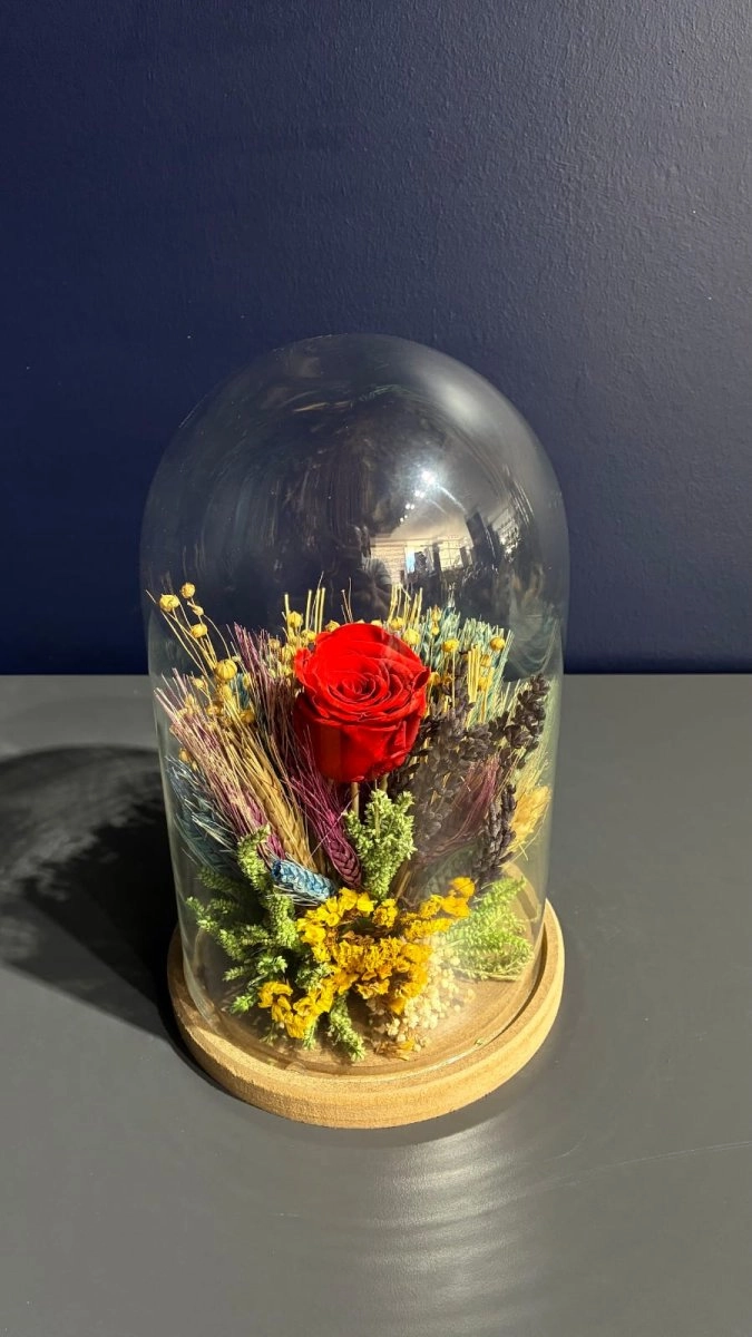 Kırmızı Solmaz Gül Kurşun Cam Aranjmanı