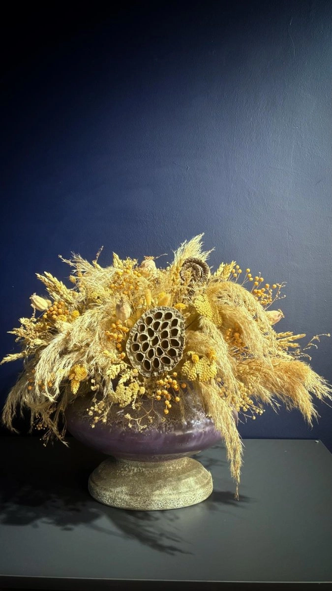 Naturel Tonlarda Kuru Çiçek Aranjmanı