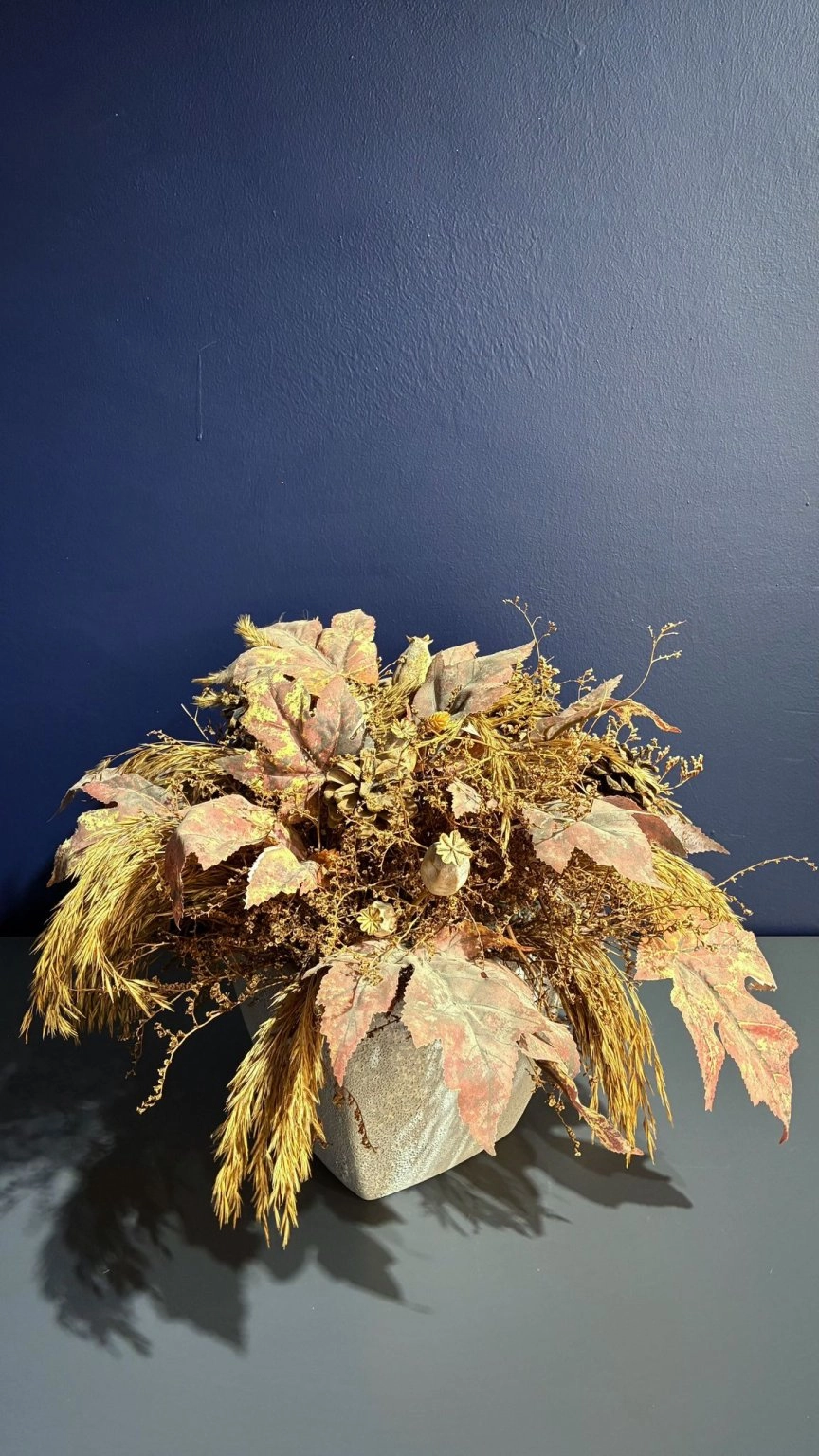 Seramik Saksı Içerisinde Kuru Çiçek Aranjmanı